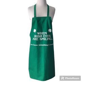 NEW Irish Eyes Green Apron